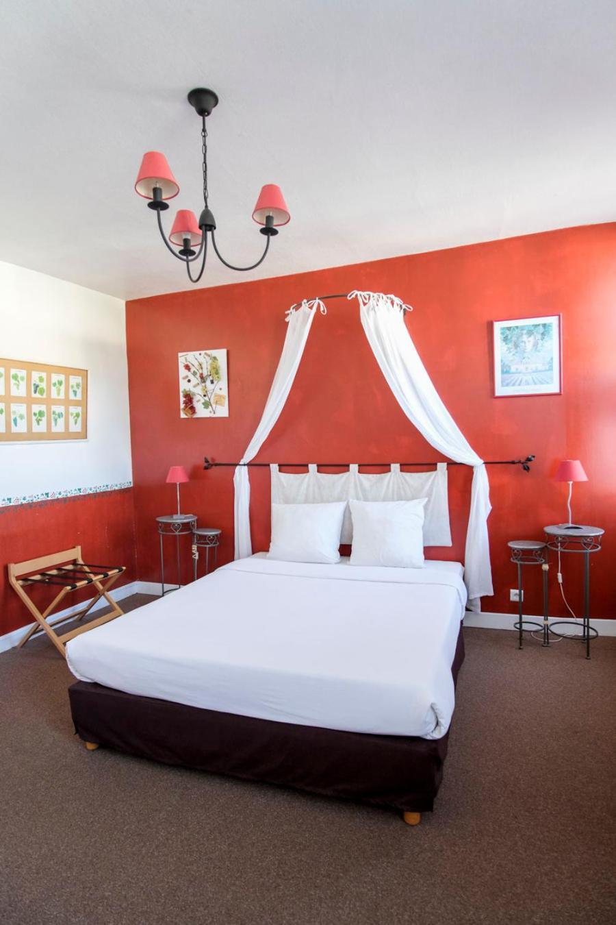 Les Gues Rivieres Bed & Breakfast Pujols  Bilik gambar