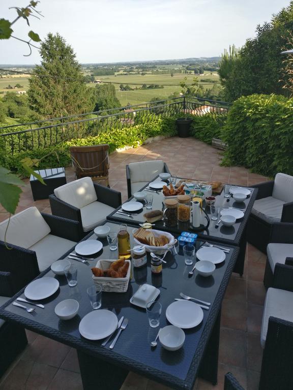Les Gues Rivieres Bed & Breakfast Pujols  Luaran gambar