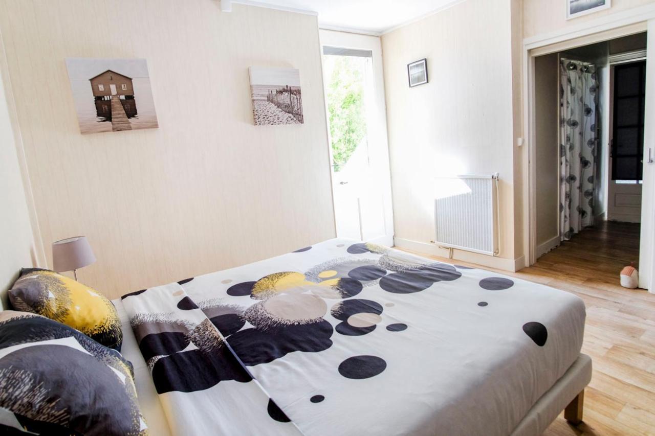 Les Gues Rivieres Bed & Breakfast Pujols  Luaran gambar