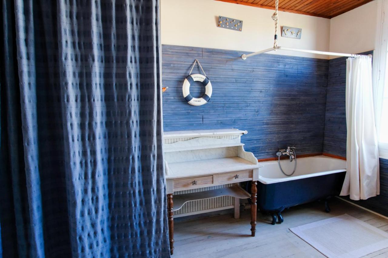 Les Gues Rivieres Bed & Breakfast Pujols  Luaran gambar