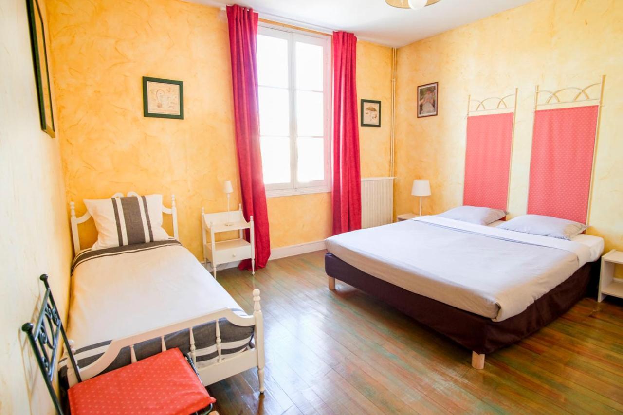 Les Gues Rivieres Bed & Breakfast Pujols  Luaran gambar