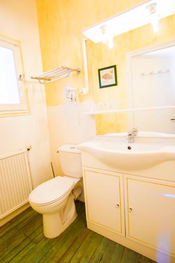 Les Gues Rivieres Bed & Breakfast Pujols  Luaran gambar