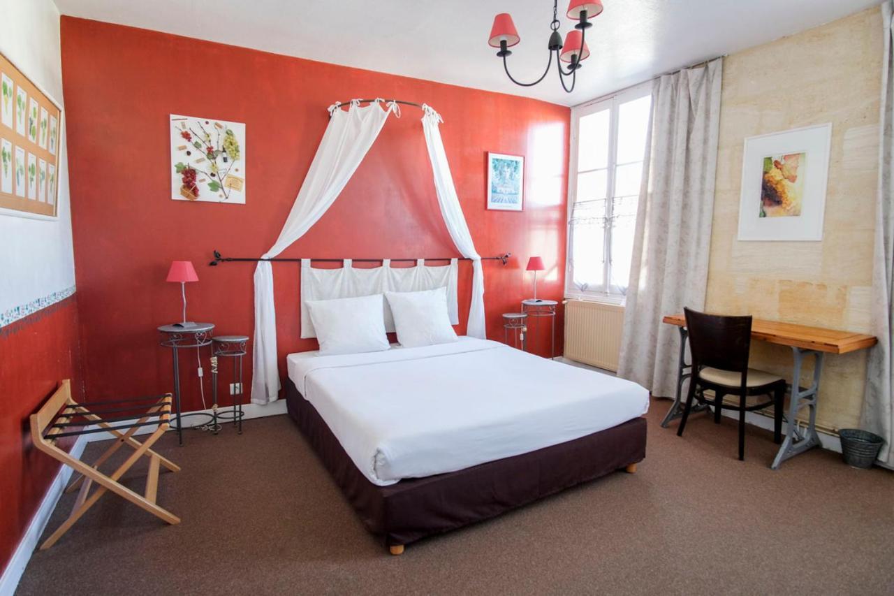 Les Gues Rivieres Bed & Breakfast Pujols  Luaran gambar